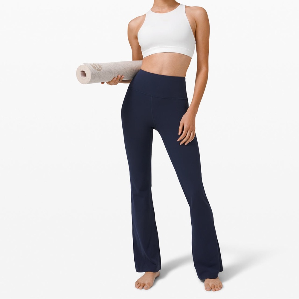 NWOT ✨Lululemon Groove Pant Flare Size 2